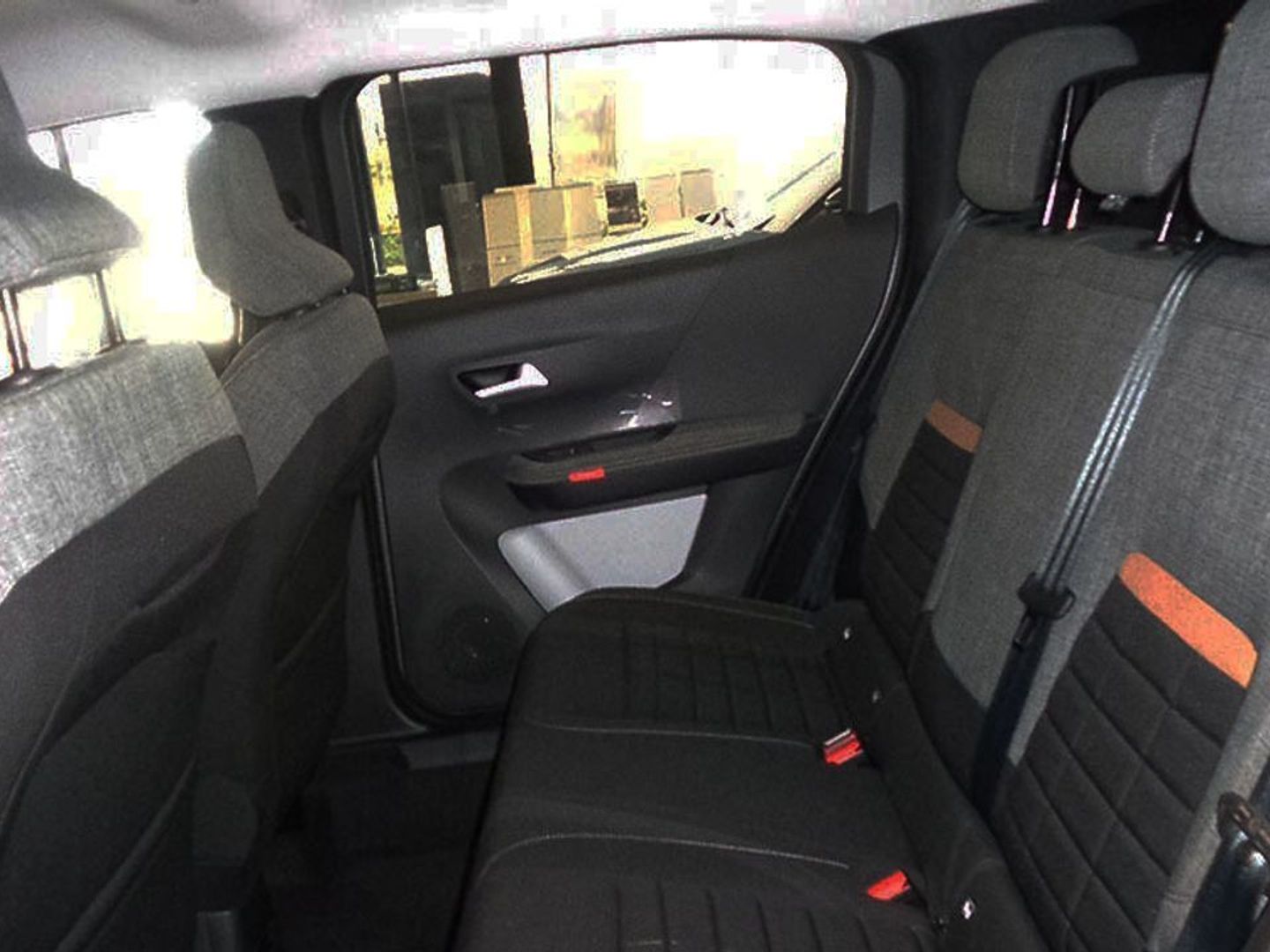 Citroen C3 Aircross Turbo 100 Plus 74 kW (100 CV)
