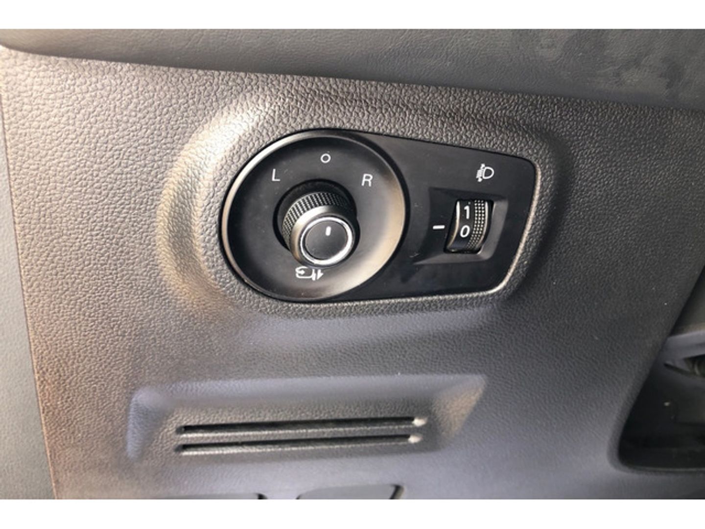 MG ZS 1.5 Luxury 78 kW (106 CV)