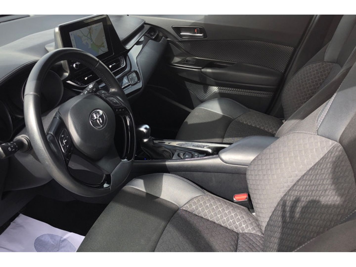 Toyota C-HR 1.8 125H Active 90 kW (122 CV)
