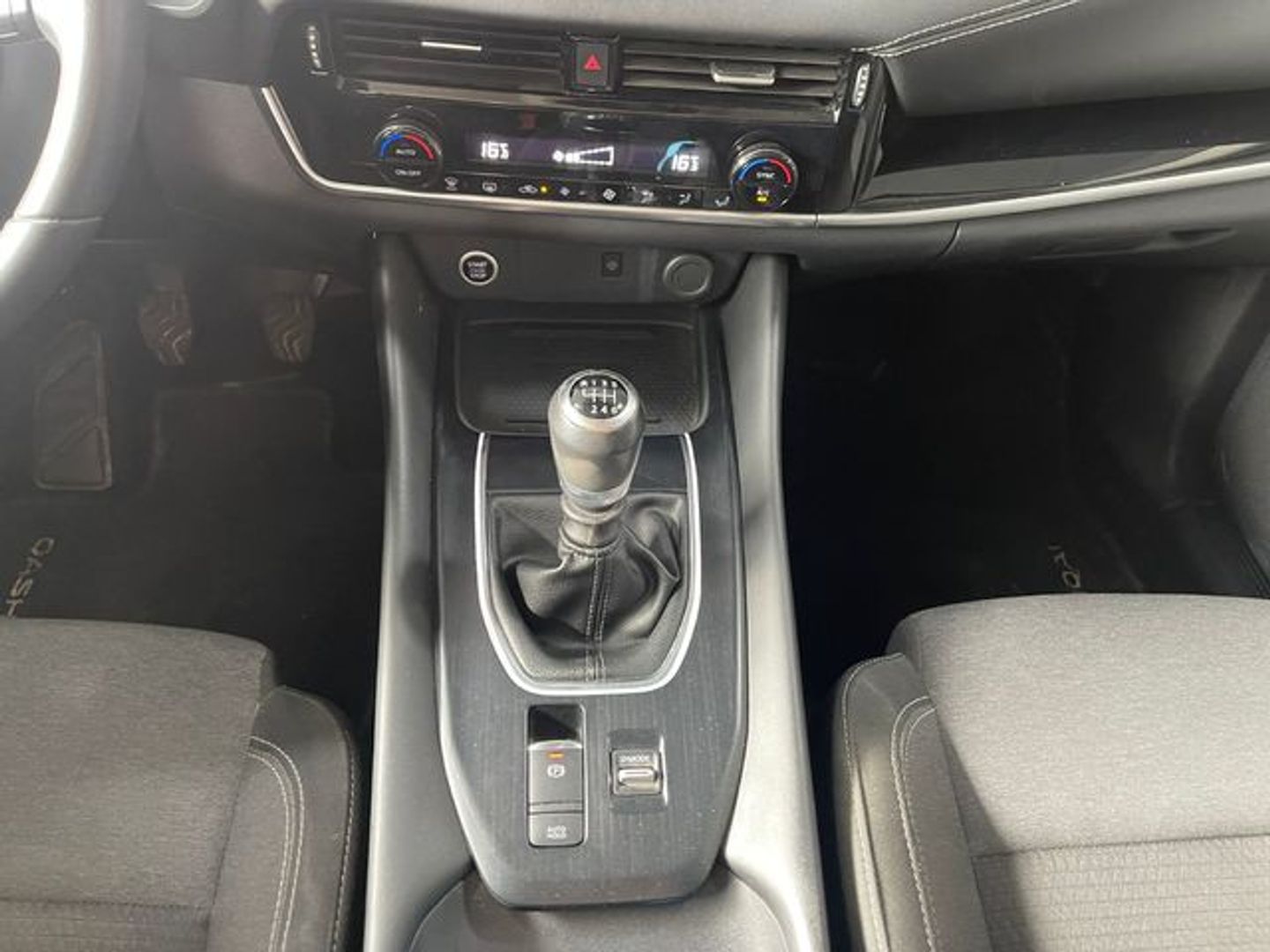 Nissan Qashqai DIG-T 140 mHEV N- Go 103 kW (140 CV)