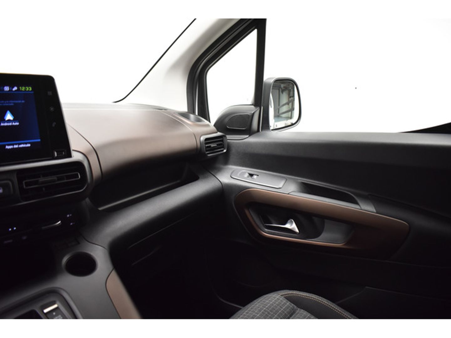 Peugeot e-Rifter Allure Long 100 kW (136 CV)