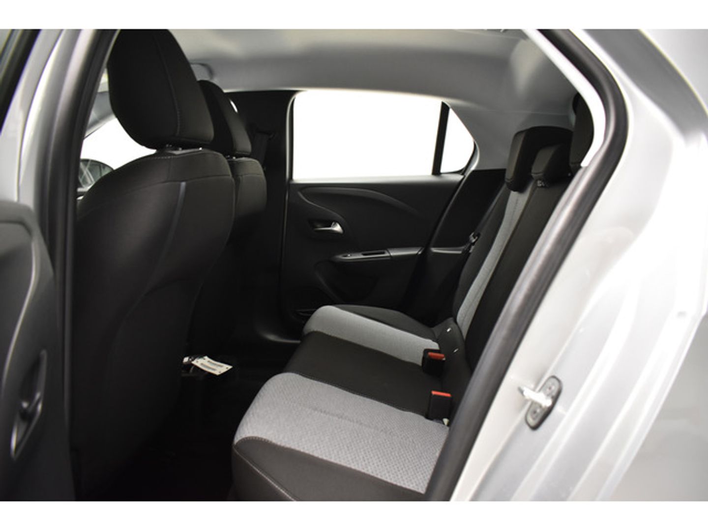 Opel Corsa Electric 50kWh Edition 100 kW (136 CV)
