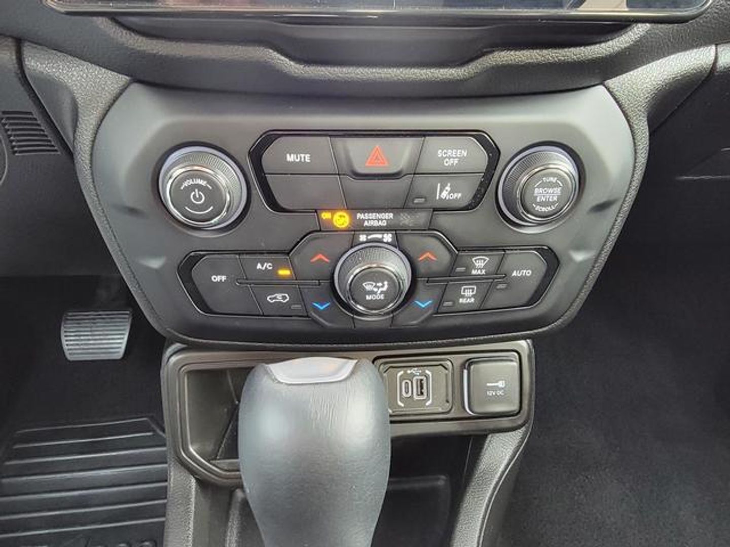 Jeep Renegade eHybrid 1.5 Altitude DCT 96 kW (130 CV)