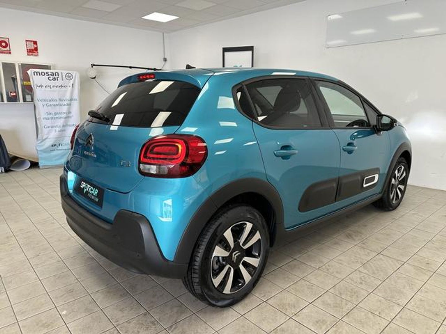 Citroen C3 PureTech 110 S&S Shine 81 kW (110 CV)