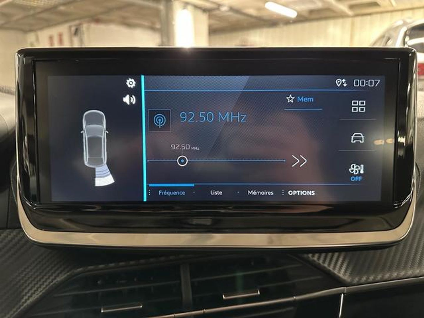 Peugeot 208 Style Hybrid 100 eDCS6 75 kW (100 CV)