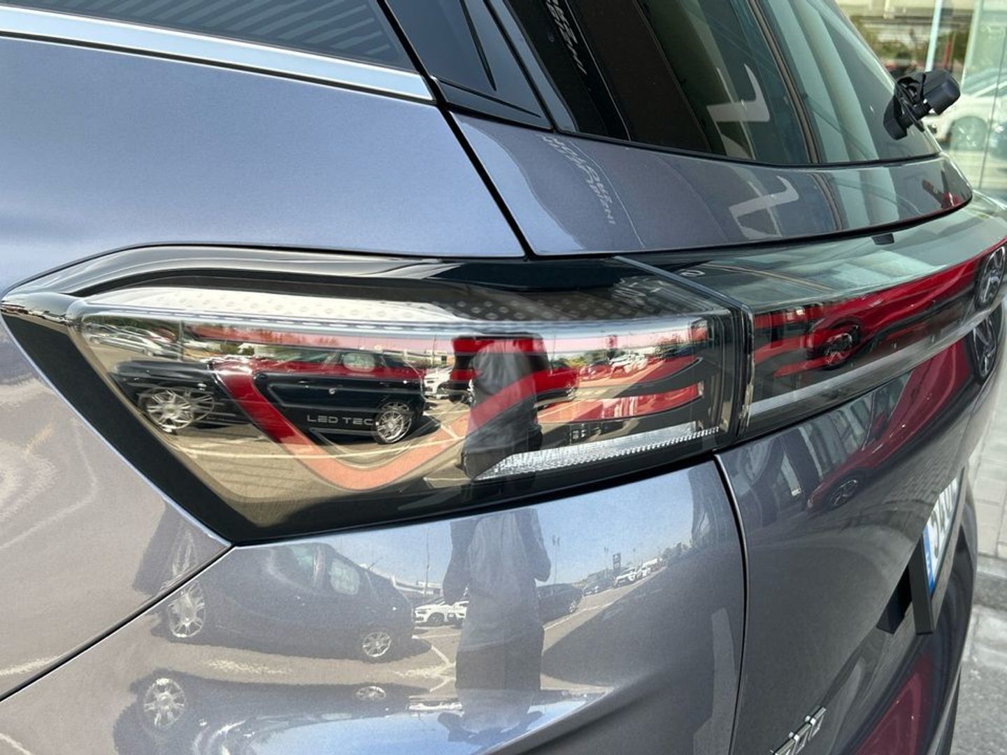 Ebro S700 1.5 TGDI PHEV Luxury E-CVT 255 kW (347 CV)