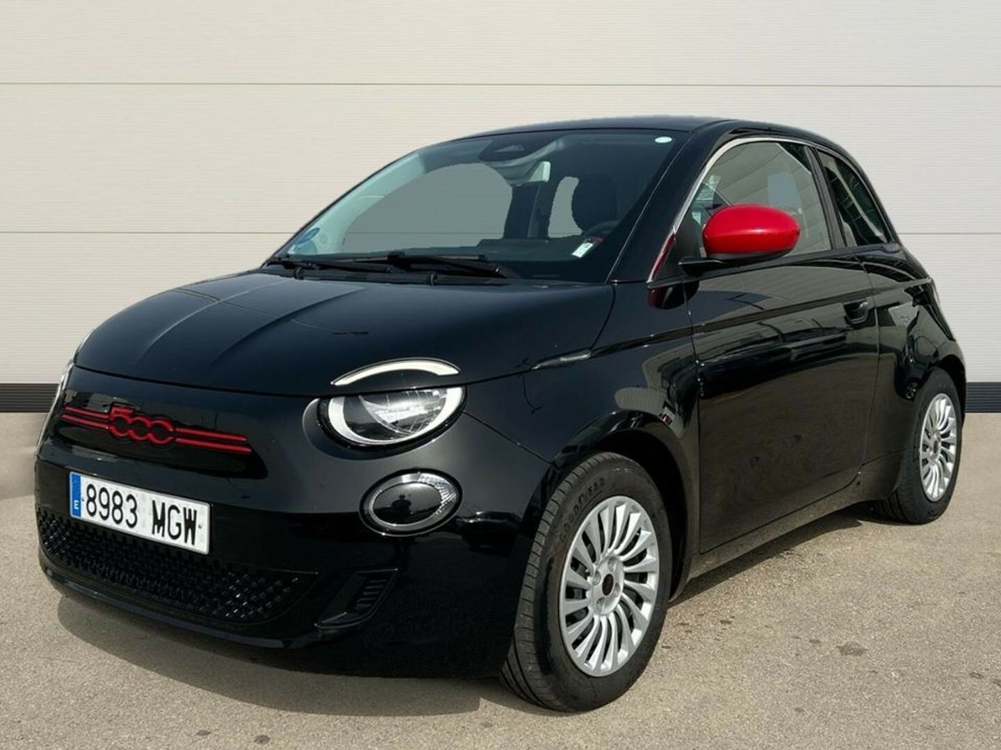 Fiat 500 Electrico Red Hb 320km 85 kW (118 CV)