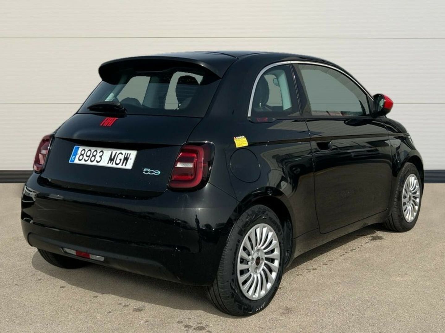 Fiat 500 Electrico Red Hb 320km 85 kW (118 CV)
