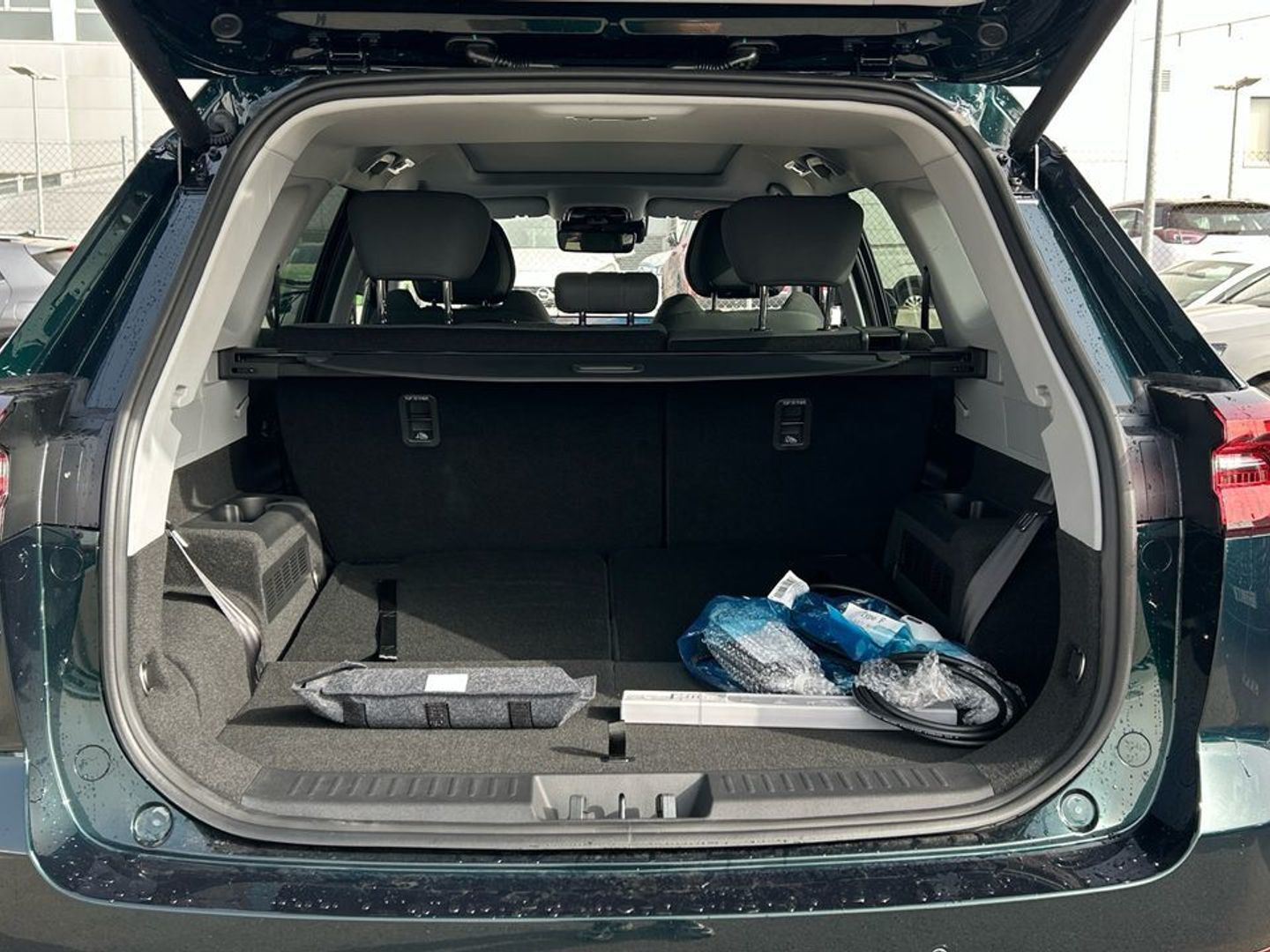 Ebro S800 1.5 TGDI PHEV Luxury E-CVT 255 kW (347 CV)