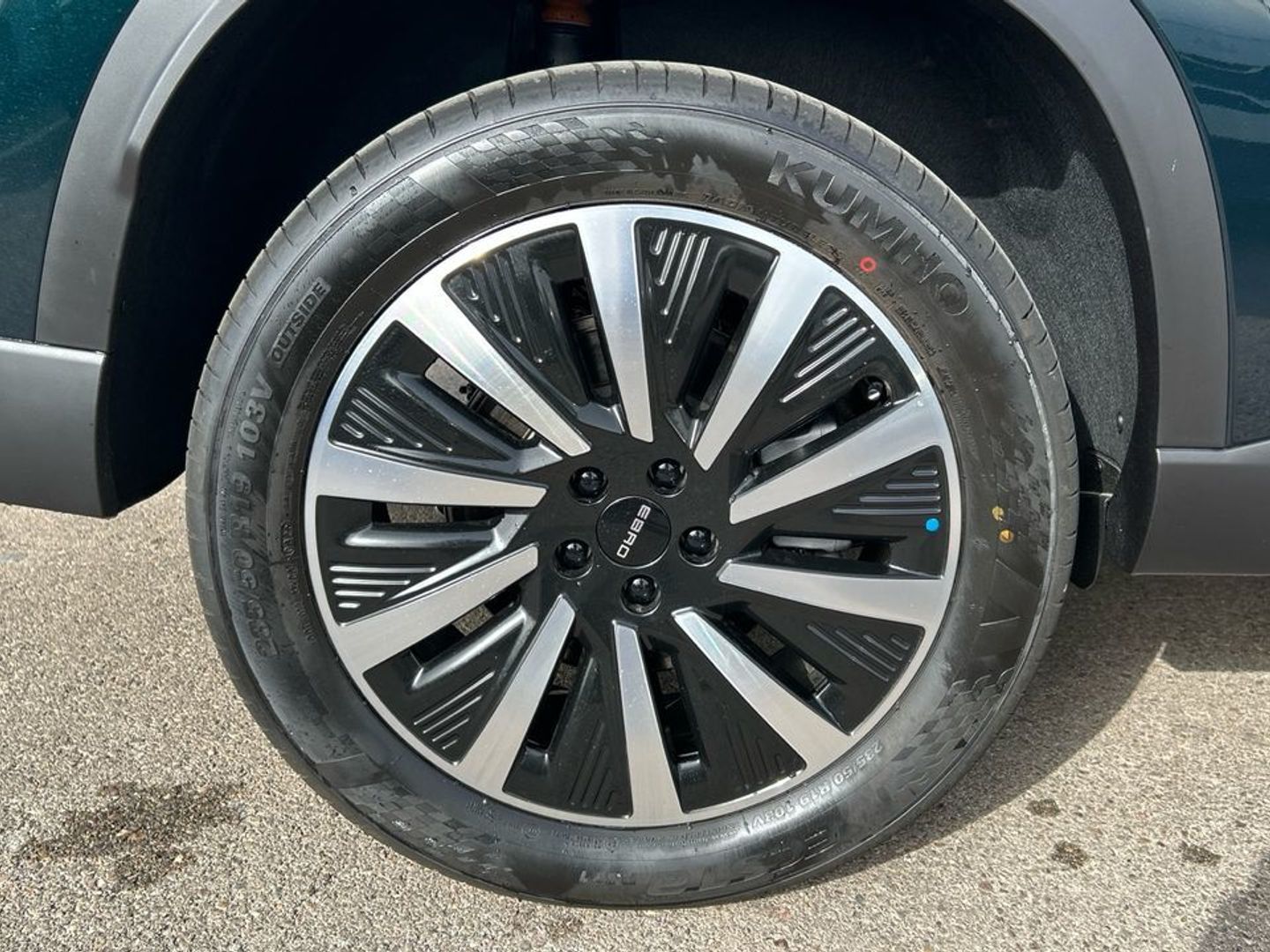 Ebro S800 1.5 TGDI PHEV Luxury E-CVT 255 kW (347 CV)