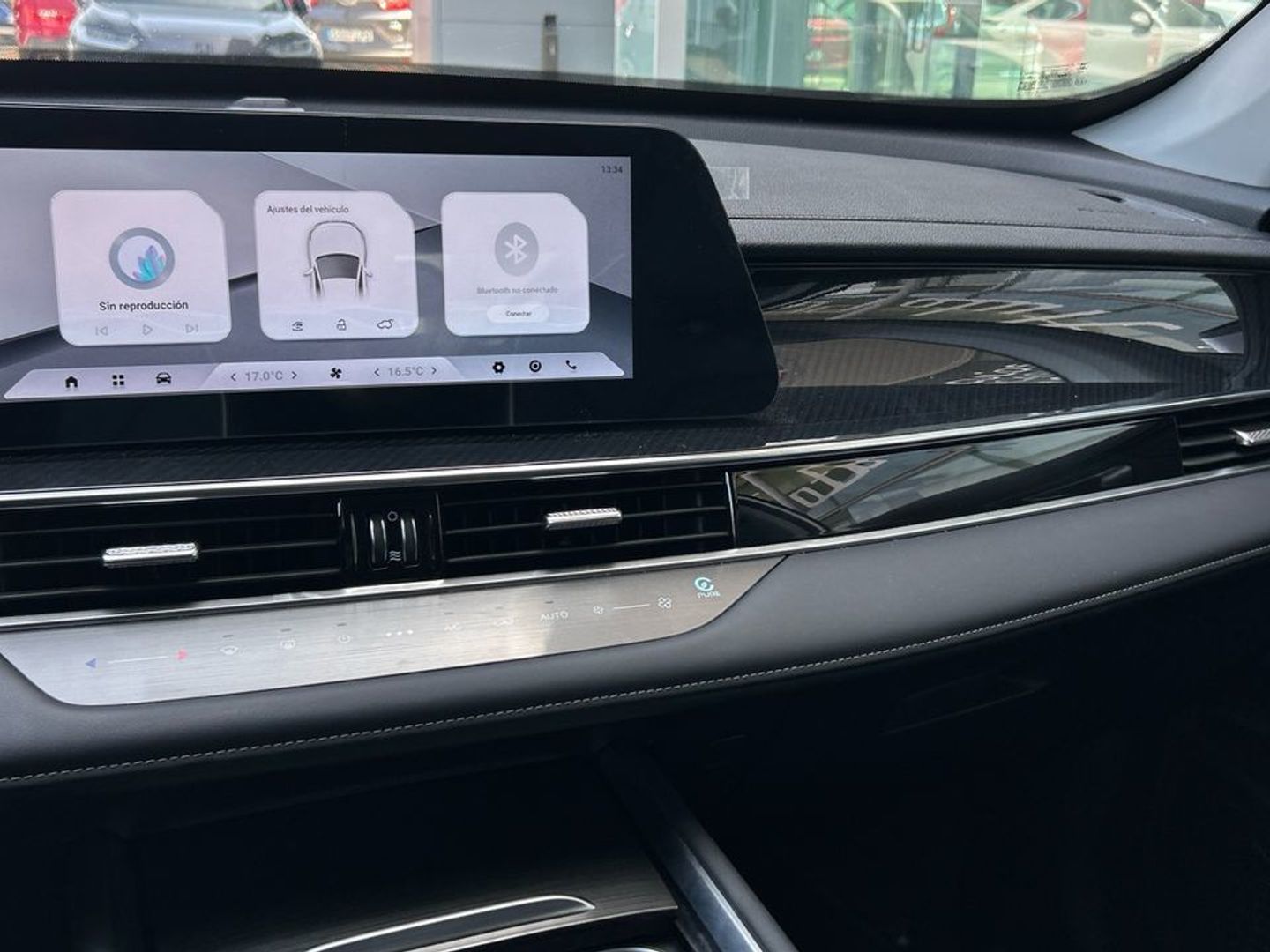 Ebro S700 1.6 TGDI Luxury 7 DCT 108 kW (147 CV)