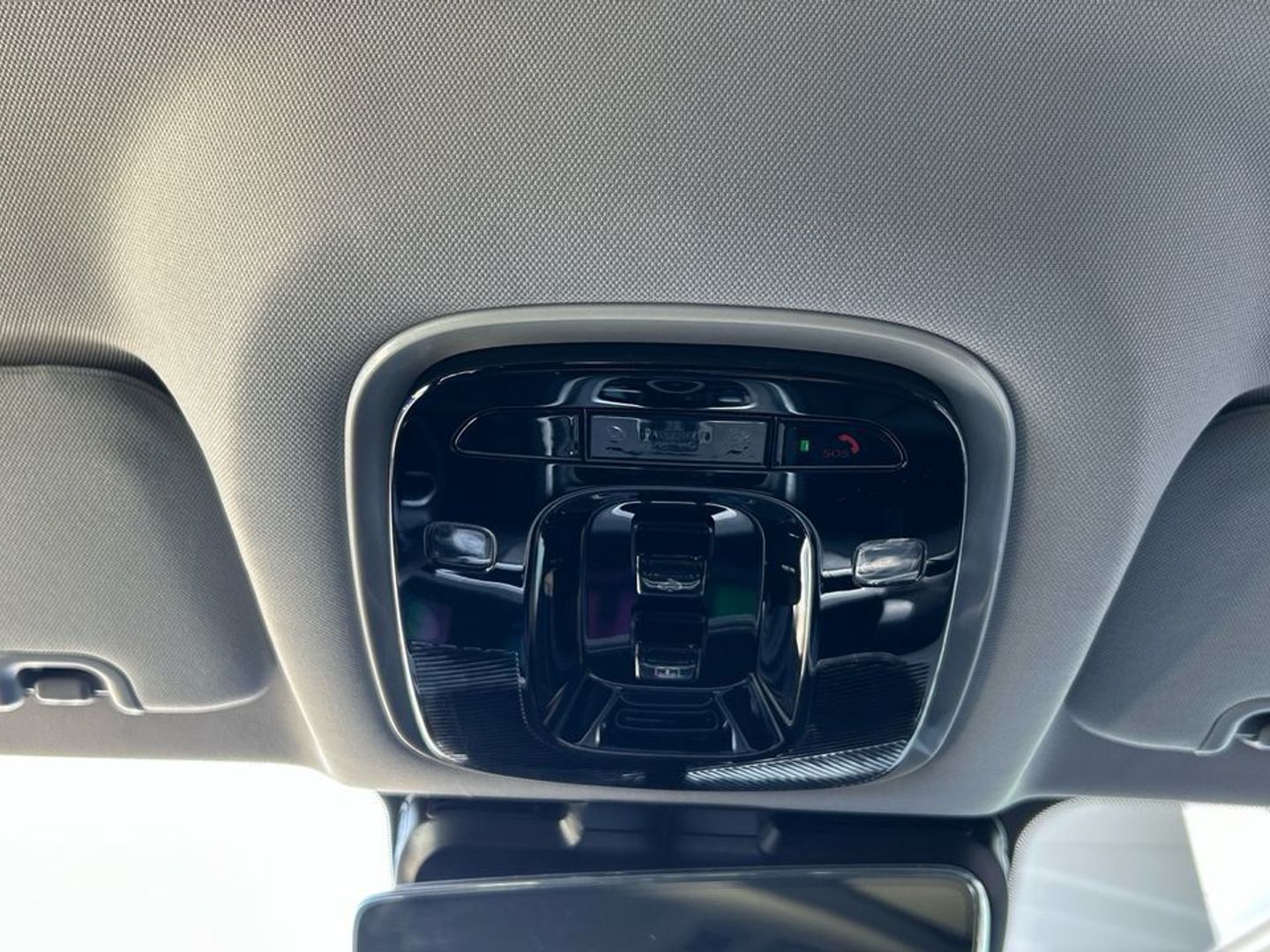Ebro S700 1.6 TGDI Luxury 7 DCT 108 kW (147 CV)