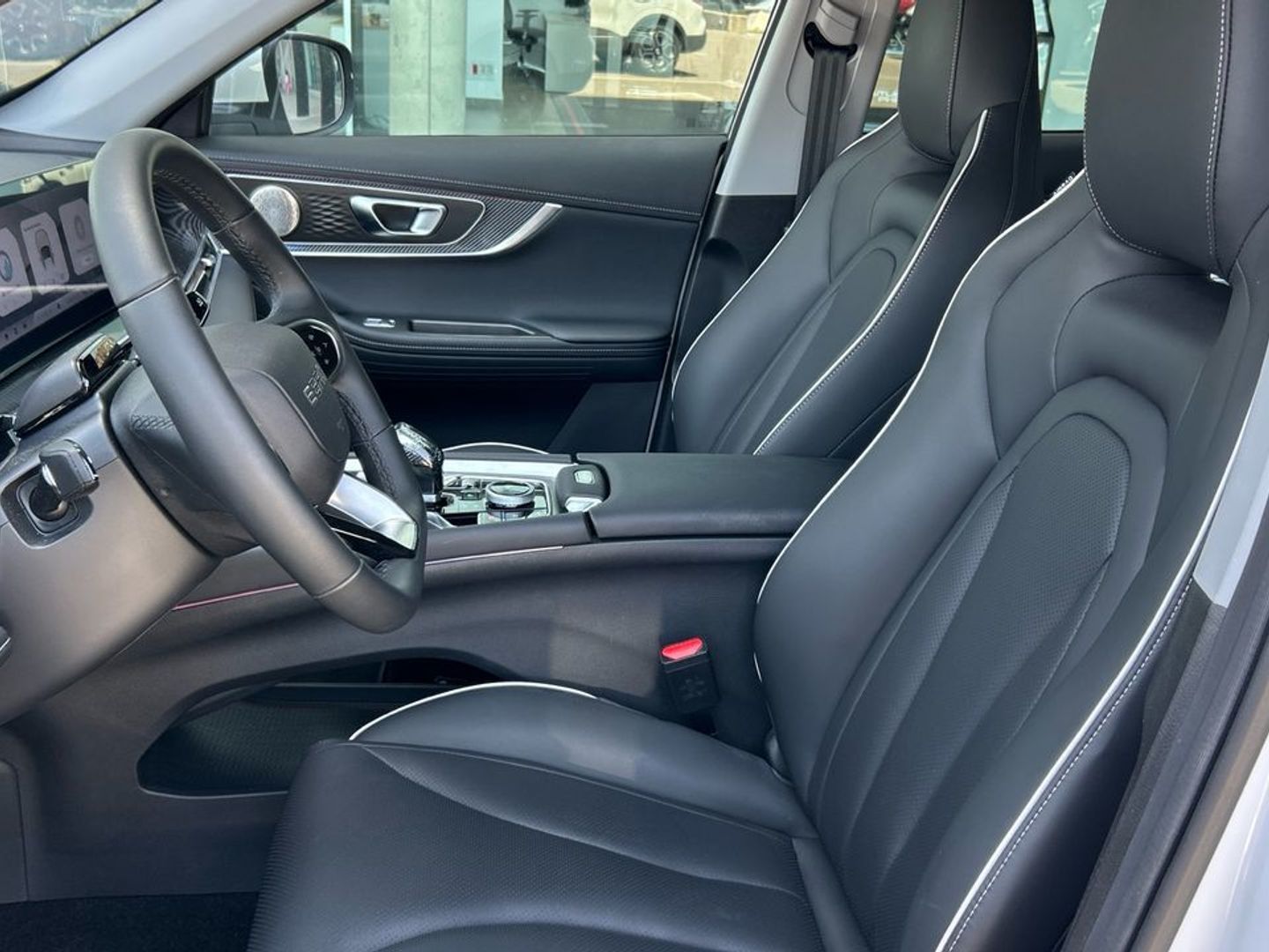 Ebro S700 1.6 TGDI Luxury 7 DCT 108 kW (147 CV)