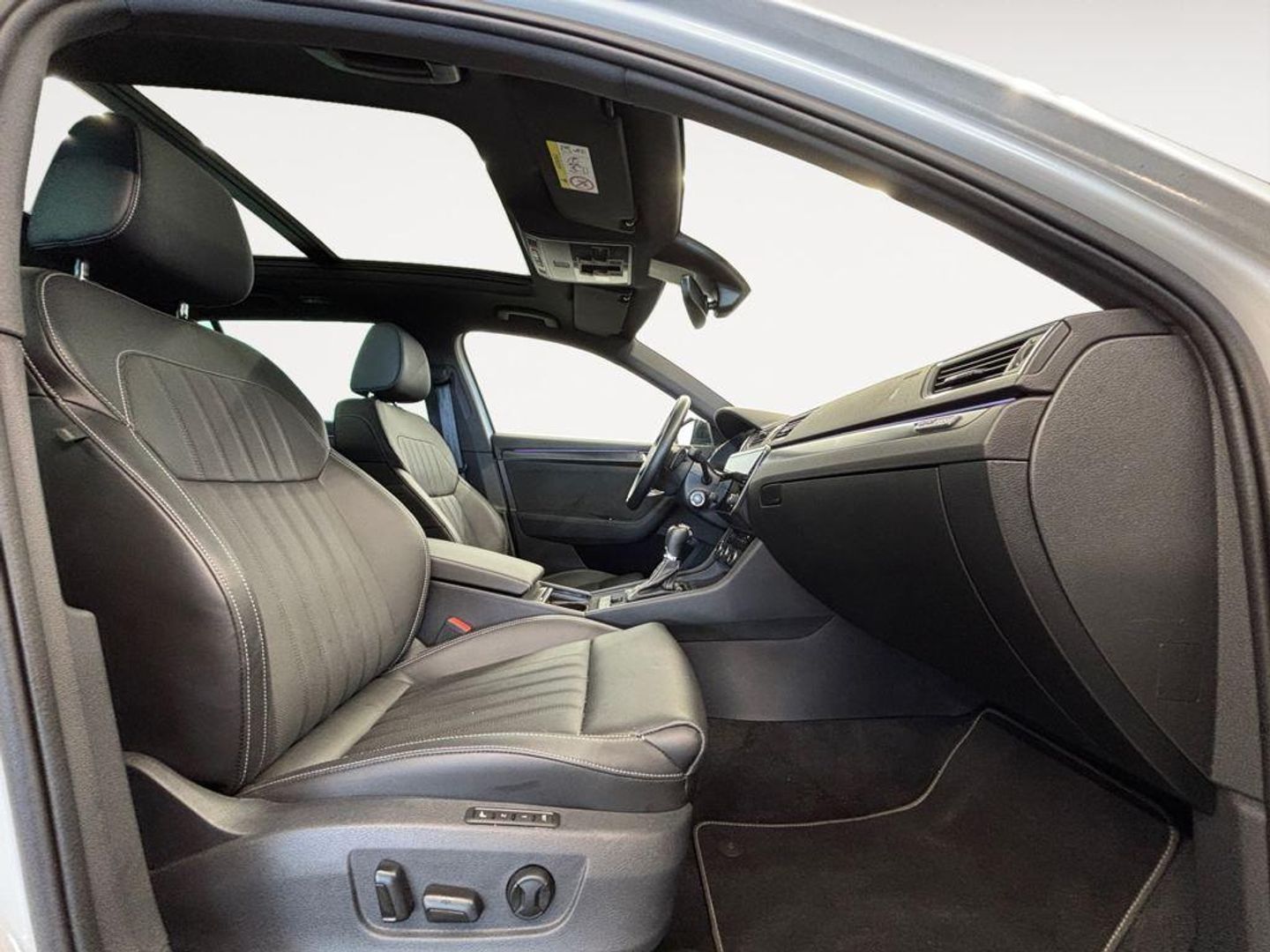 Skoda Superb Combi 1.4 TSI iV P-HEV SportLine DSG 160 kW (218 CV)