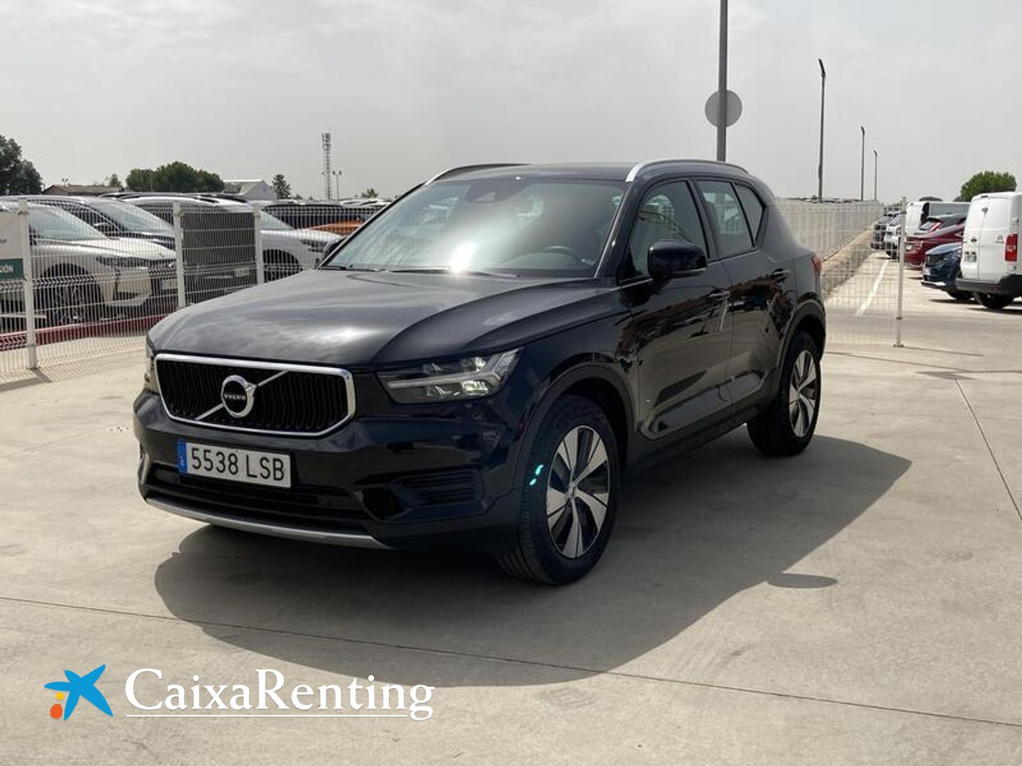 Volvo XC40 T2 Momentum Pro 95 kW (129 CV) Negro All Terrain / Pick-up