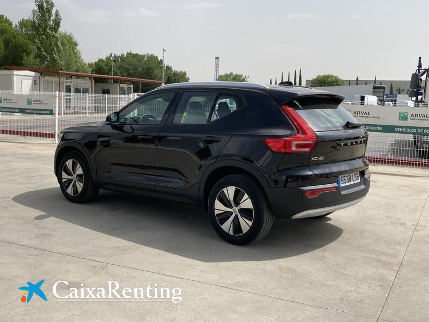 Volvo XC40 T2 Momentum Pro 95 kW (129 CV)