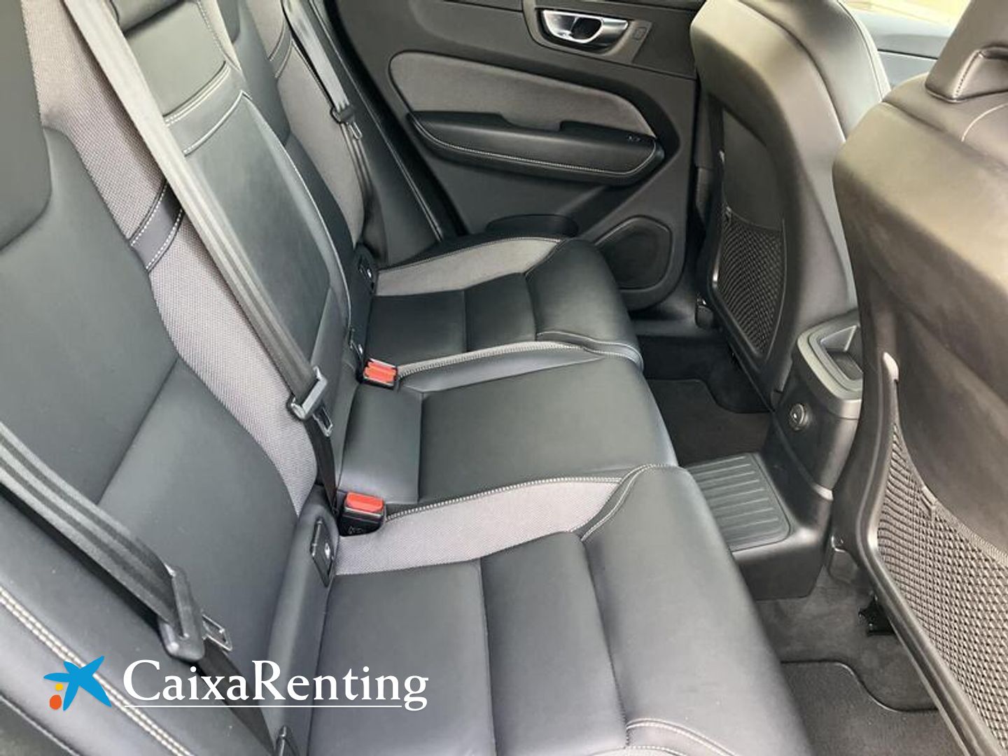 Volvo XC60 T6 Recharge R-Design AWD Auto 250 kW (340 CV)