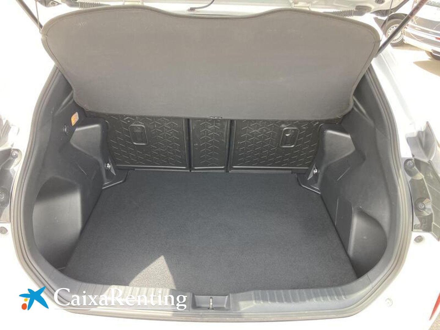 Toyota Yaris Cross 120H Adventure 85 kW (116 CV)