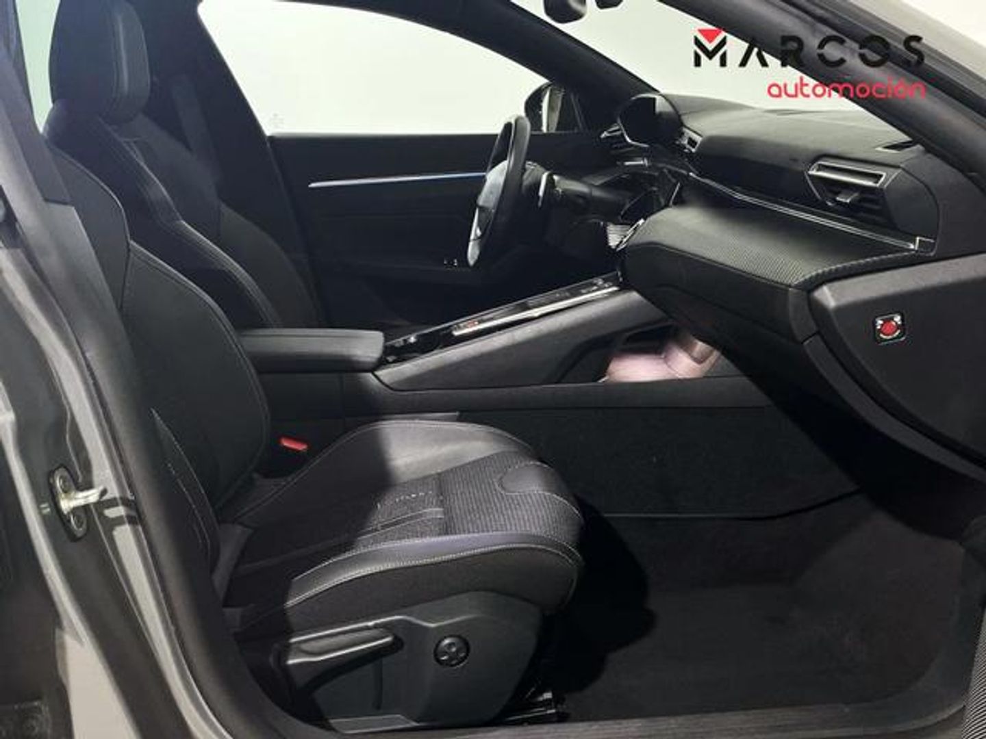 Peugeot 508 BlueHDi 130 S&S Allure EAT8 96 kW (130 CV)