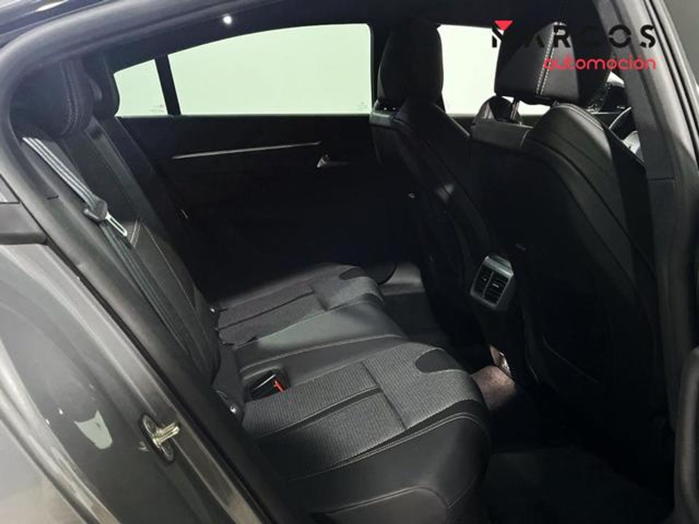 Peugeot 508 BlueHDi 130 S&S Allure EAT8 96 kW (130 CV)