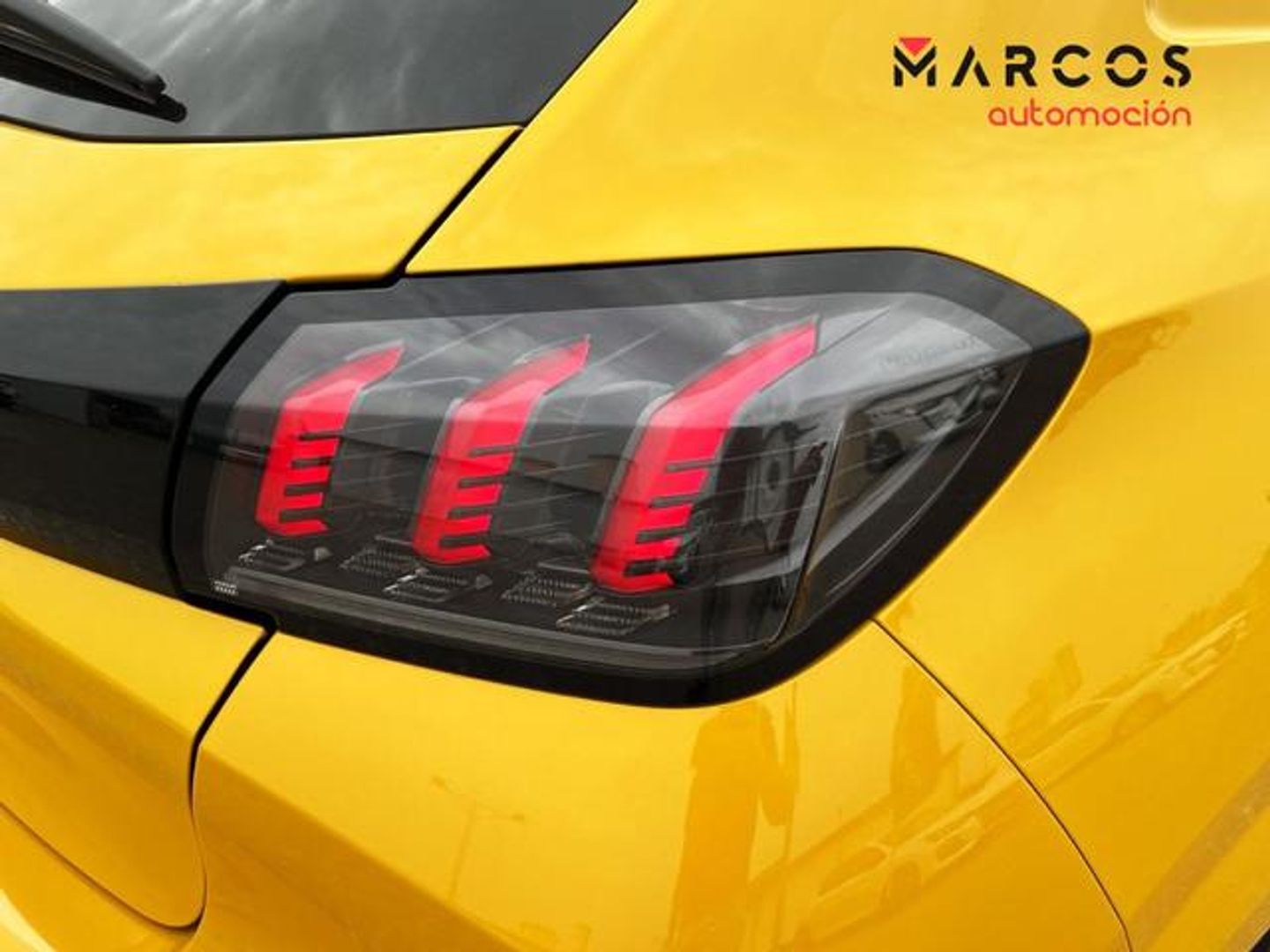 Peugeot 208 PureTech 100 Allure 75 kW (100 CV)