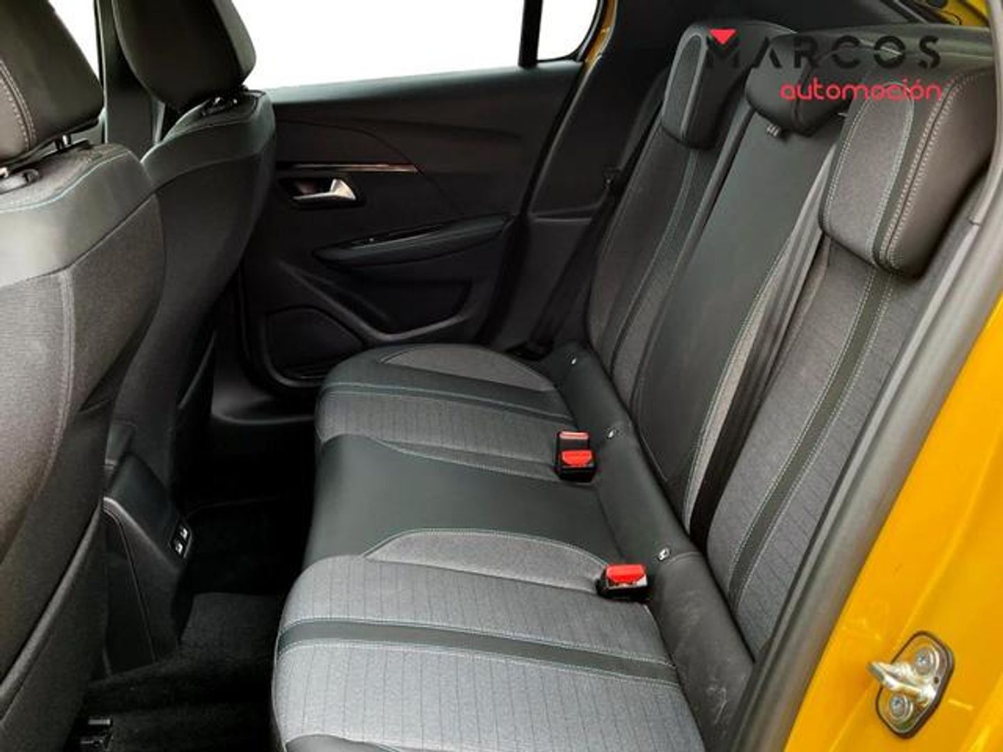 Peugeot 208 PureTech 100 Allure 75 kW (100 CV)