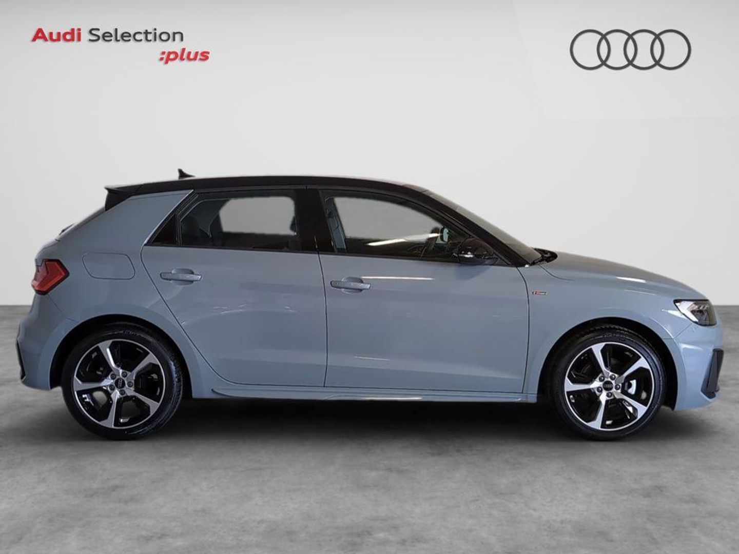 Audi A1 Sportback Adrenalin edition 30 TFSI 85 kW (116 CV) S tronic Gris Compact