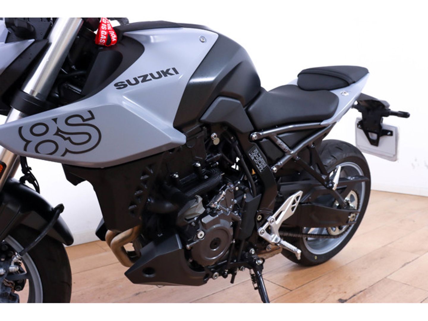 Suzuki GSX-8S