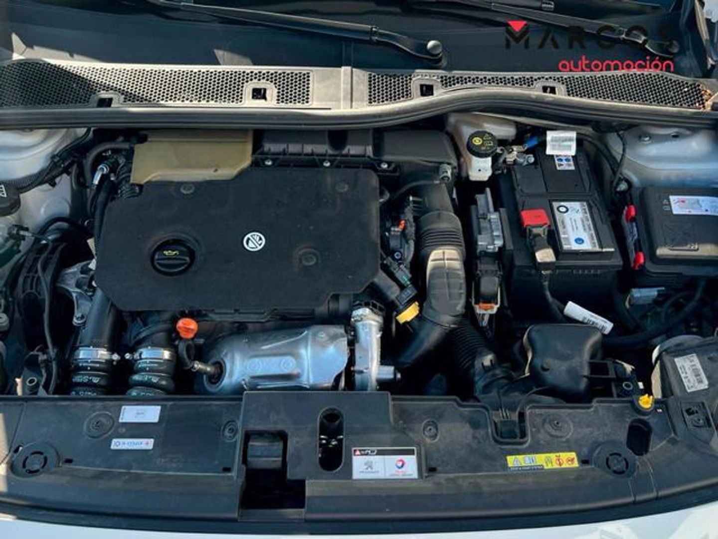 Peugeot 208 BlueHDi 100 Active 75 kW (100 CV)