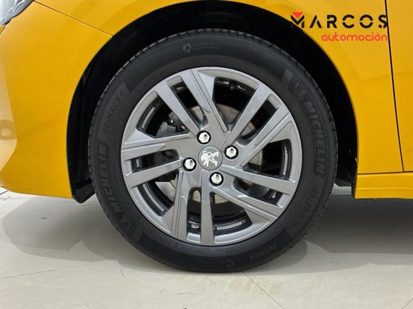Peugeot 208 PureTech 75 Style 55 kW (75 CV)