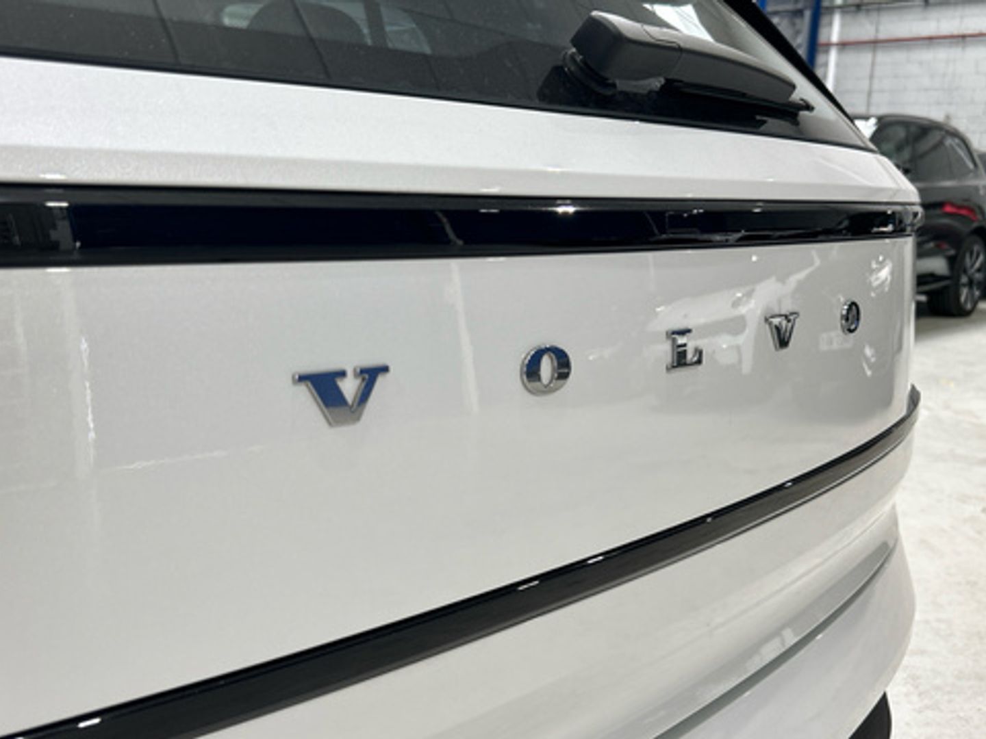 Volvo EX30 Single Motor Extended Range Core Auto 200 kW (272 CV)