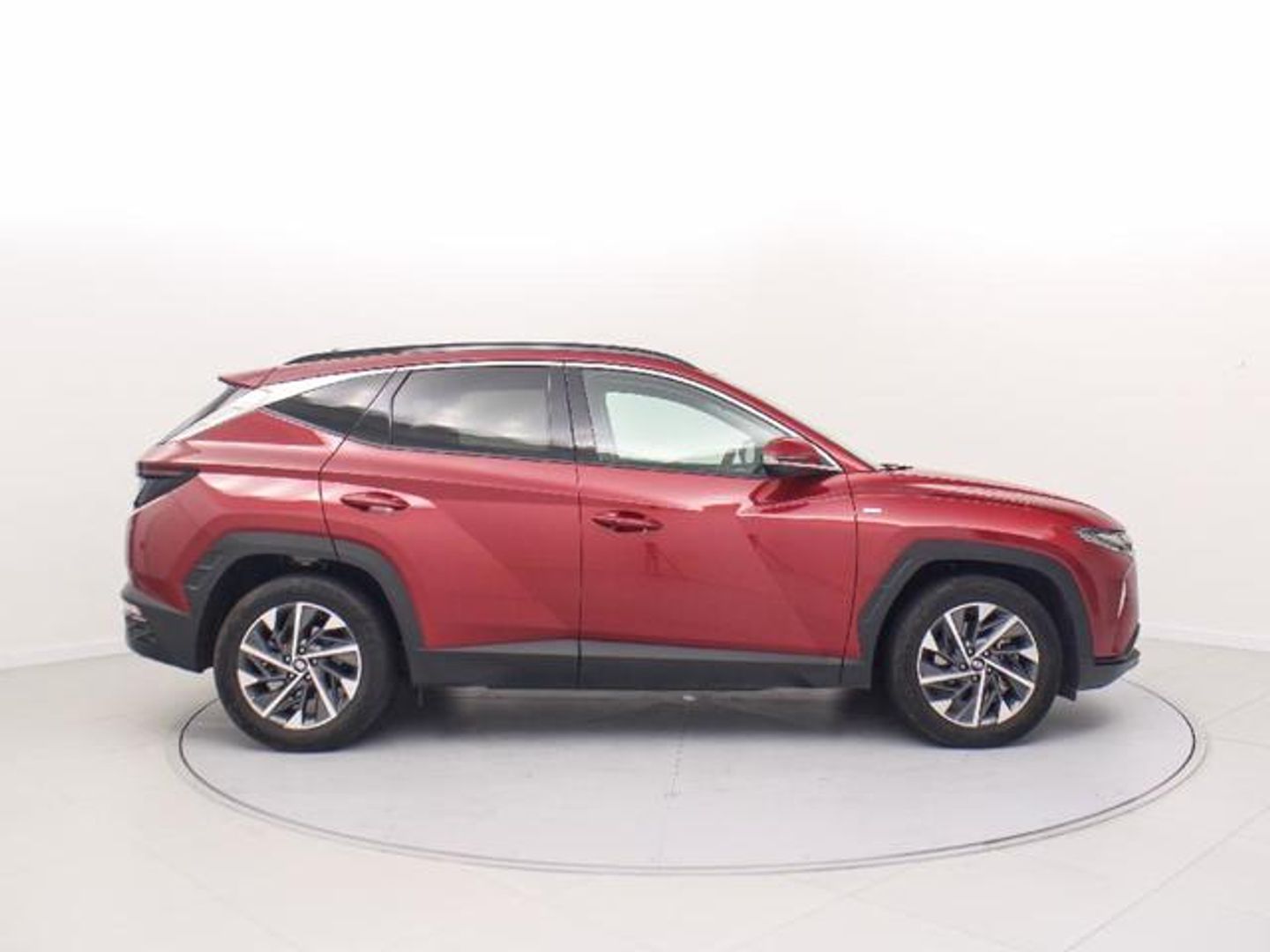 Hyundai Tucson 1.6 TGDI 48V Tecno Sky DCT 110 kW (150 CV)
