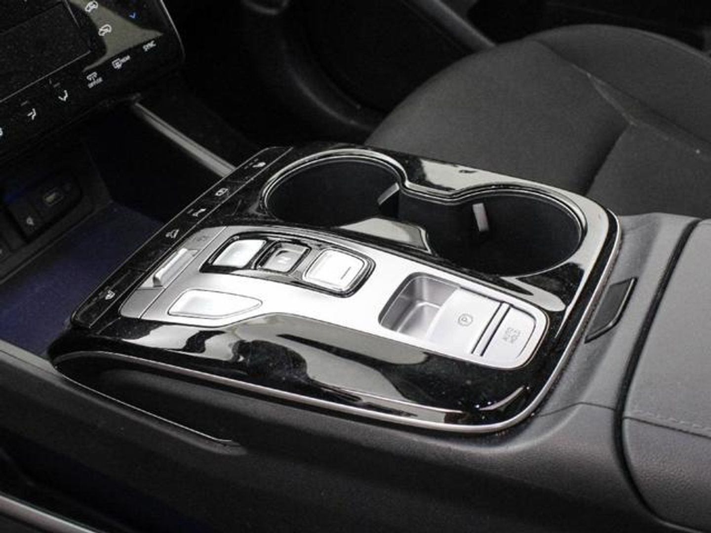 Hyundai Tucson 1.6 TGDI 48V Tecno Sky DCT 110 kW (150 CV)