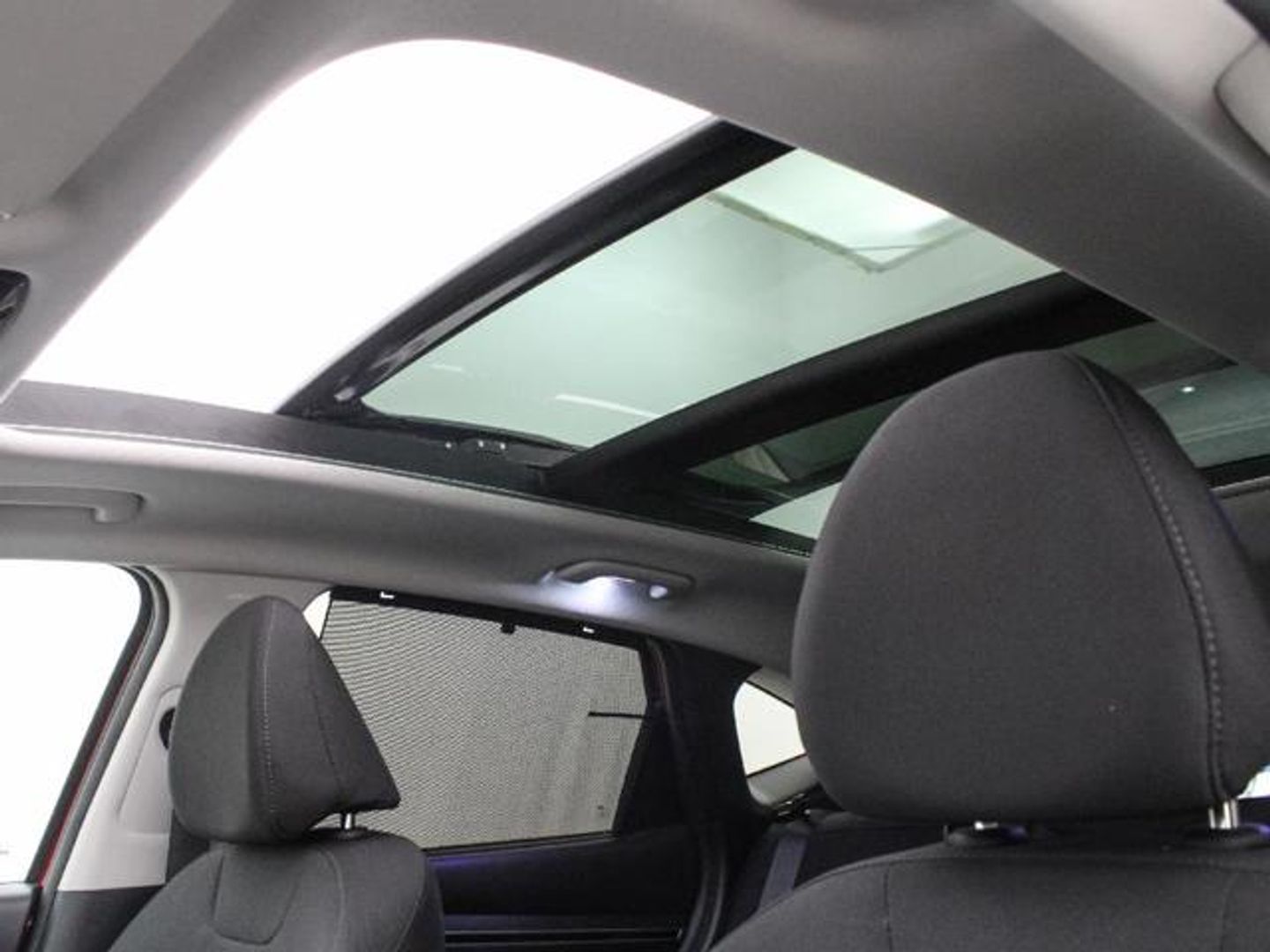 Hyundai Tucson 1.6 TGDI 48V Tecno Sky DCT 110 kW (150 CV)