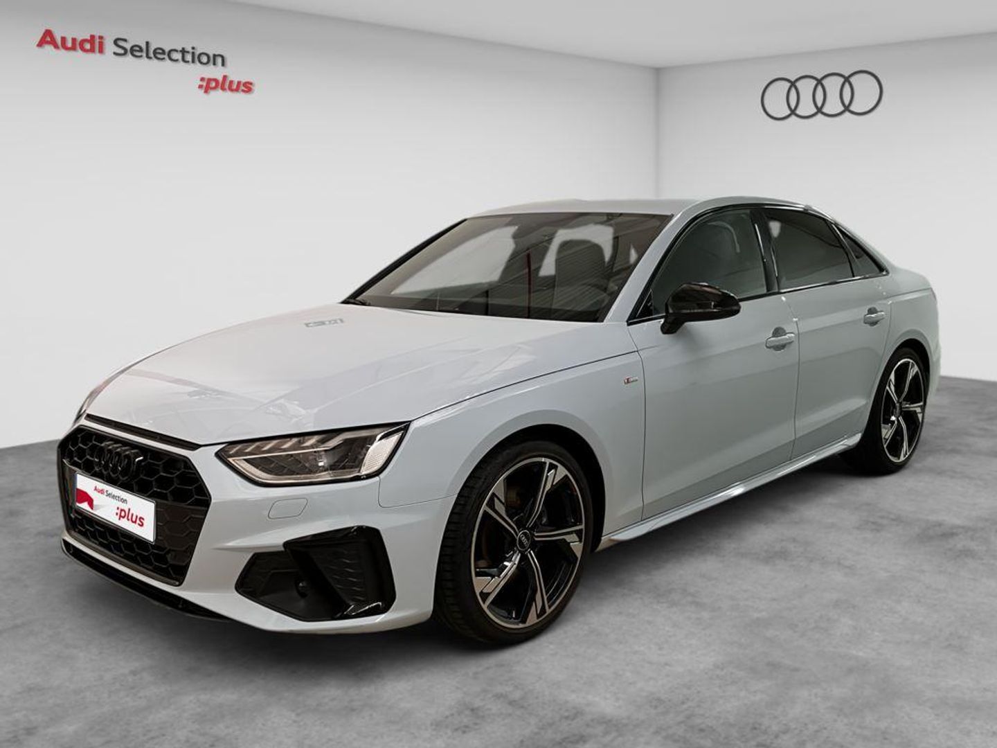 Audi A4 Black line 35 TFSI 110 kW (150 CV) S tronic Blanco Sedan