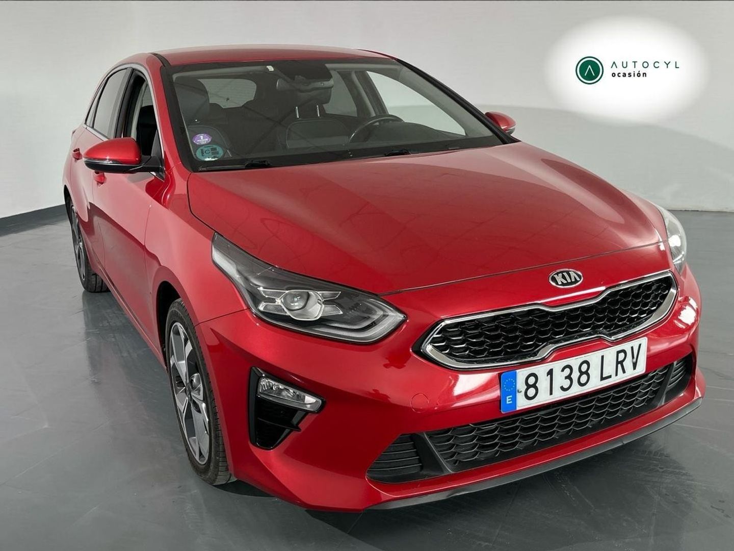 Kia Ceed 1.0 T-GDi Tech 74 kW (100 CV) Rojo Compact