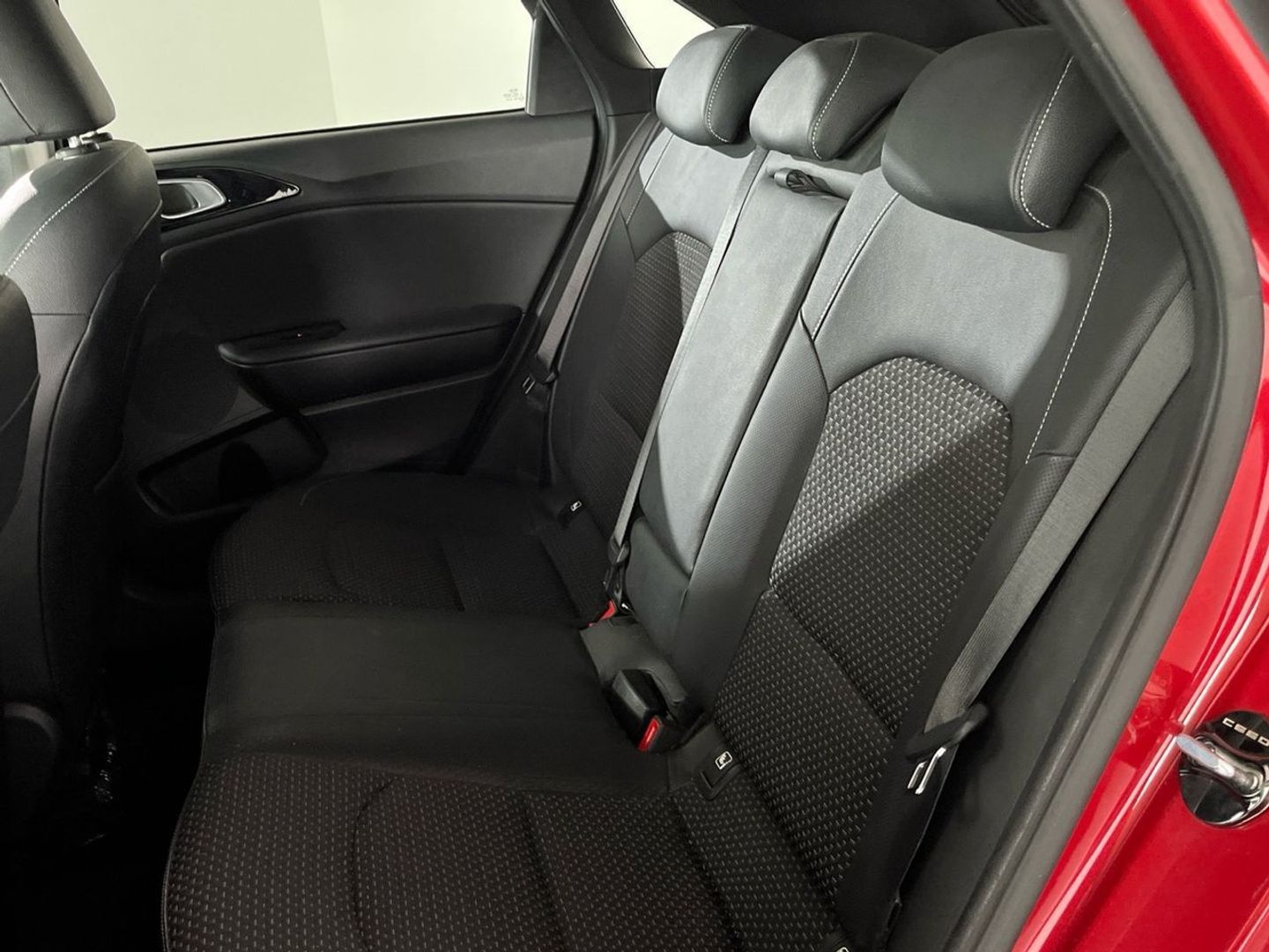 Kia Ceed 1.0 T-GDi Tech 74 kW (100 CV)
