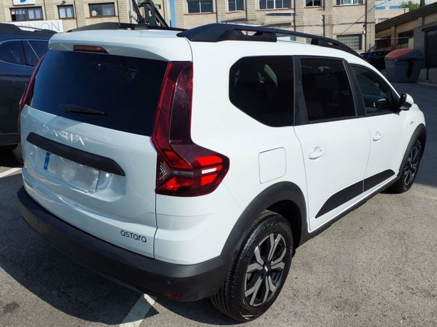Dacia Jogger Expression TCe 7 plazas 81 kW (110 CV)