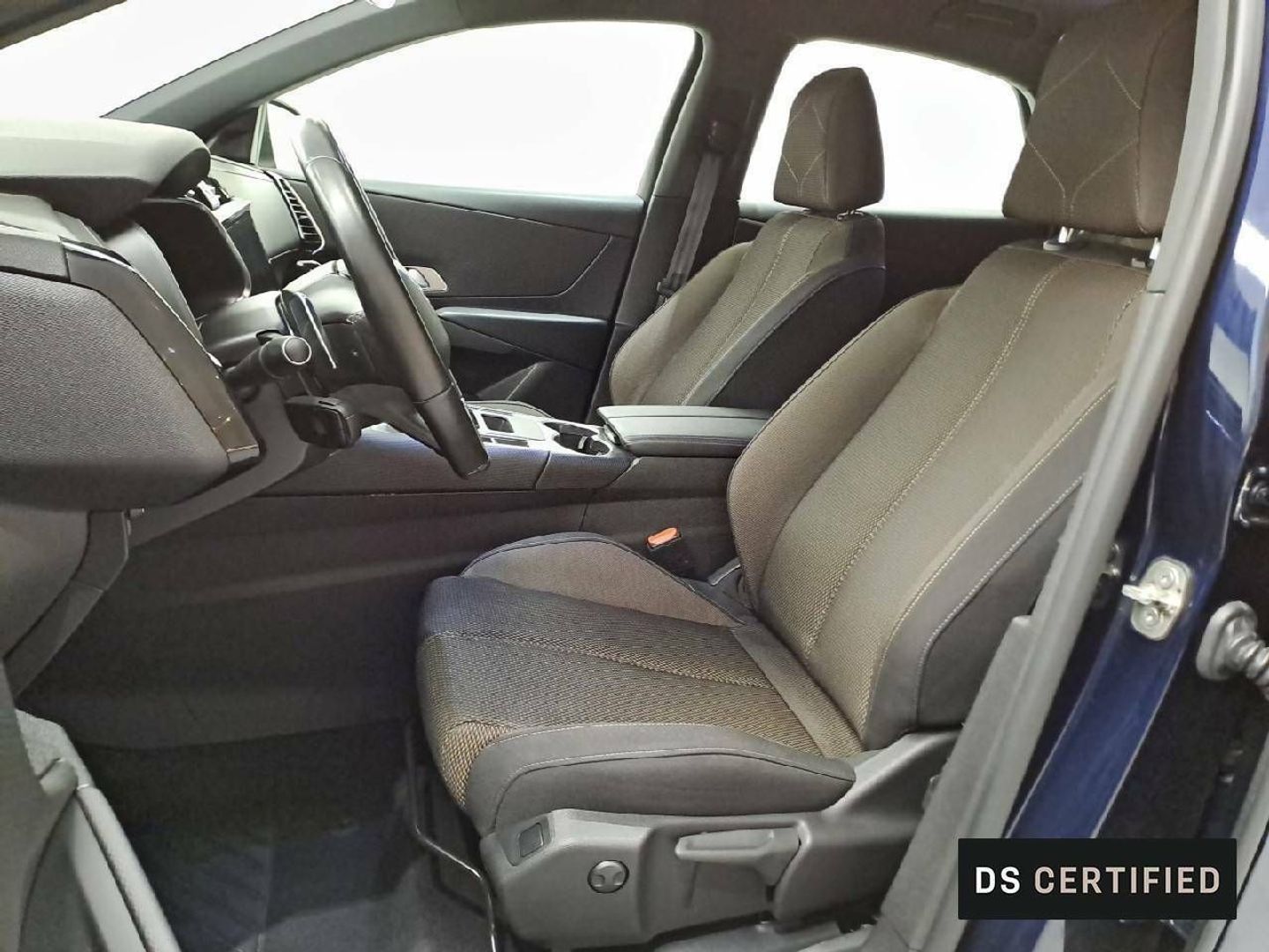 DS DS7 Crossback BlueHDi 130 Bastille Auto 96 kW (130 CV)