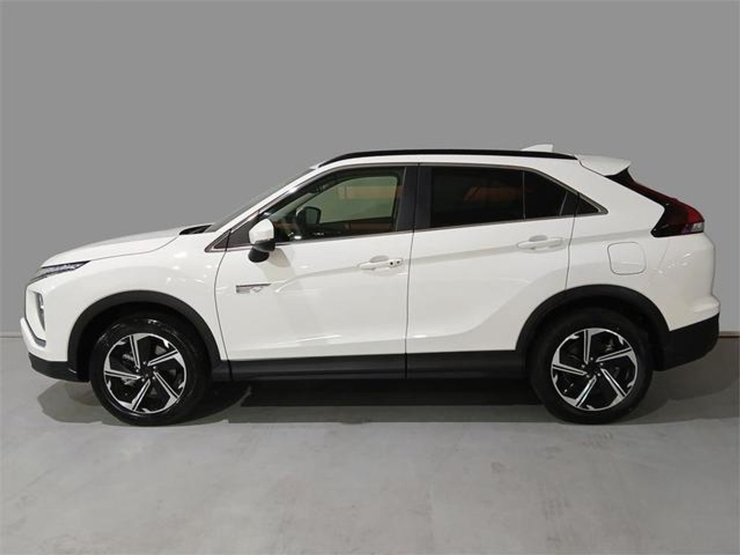 Mitsubishi Eclipse Cross 2.4 PHEV Motion 4WD Auto 138 kW (188 CV)