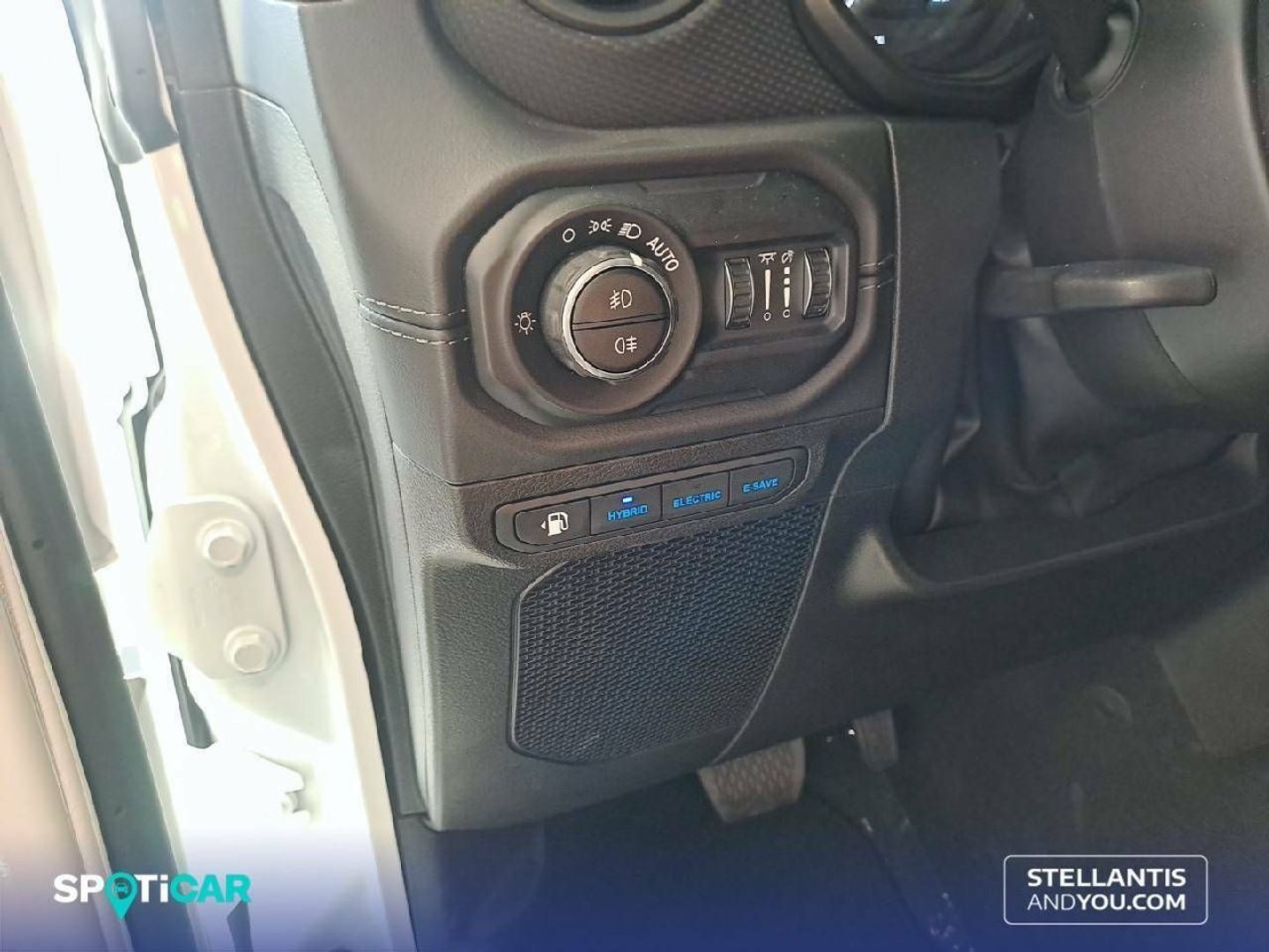Jeep Wrangler 2.0 Rubicon 8ATX 280 kW (381 CV)