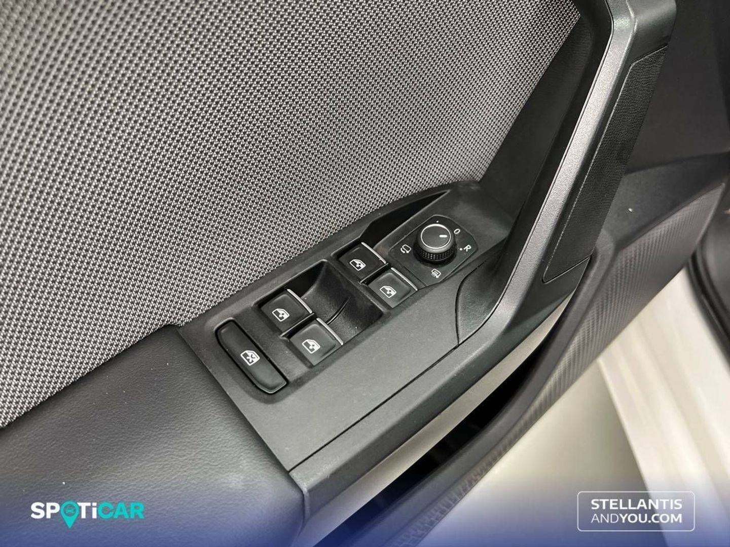 SEAT León 1.0 TSI S&S Style Go 81 kW (110 CV)