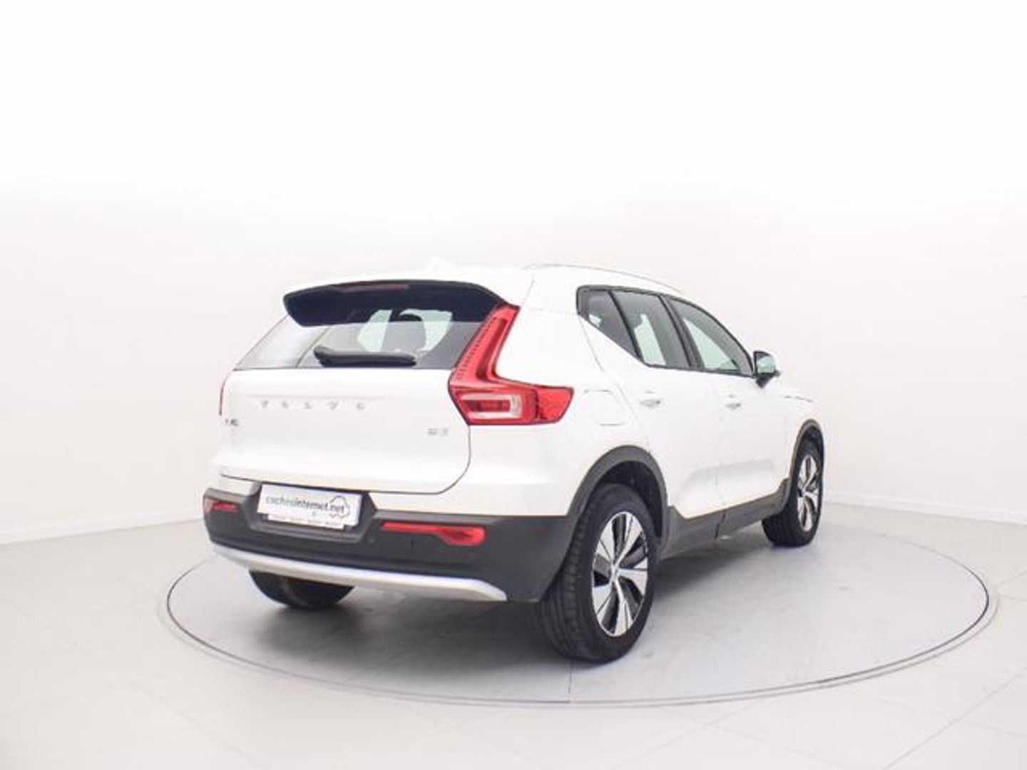 Volvo XC40 B3 G Core Auto 120 kW (163 CV)
