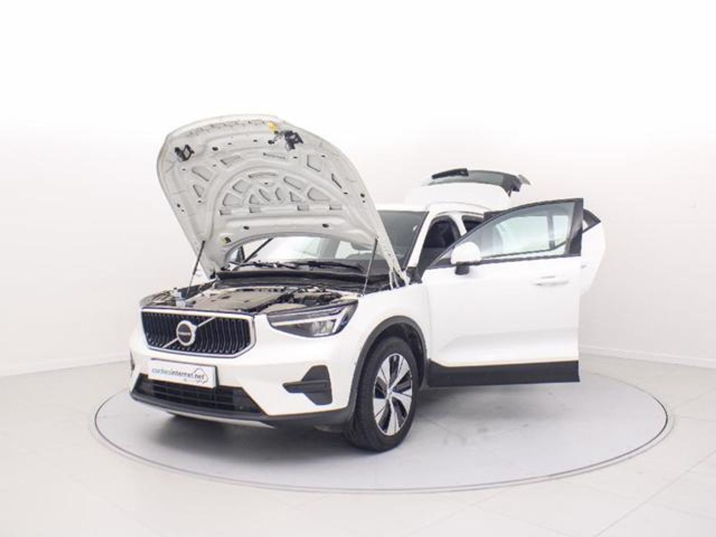 Volvo XC40 B3 G Core Auto 120 kW (163 CV)