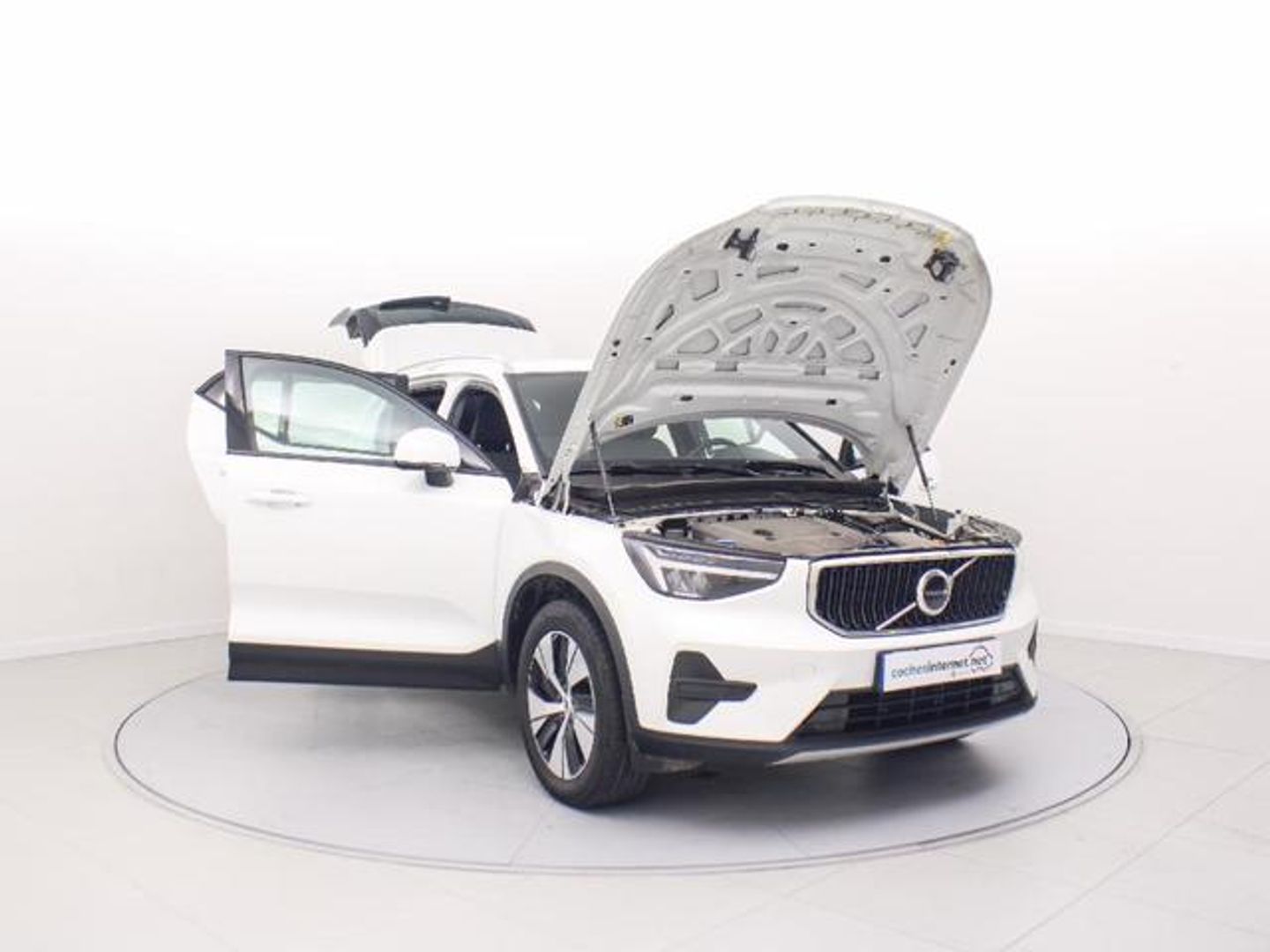 Volvo XC40 B3 G Core Auto 120 kW (163 CV)