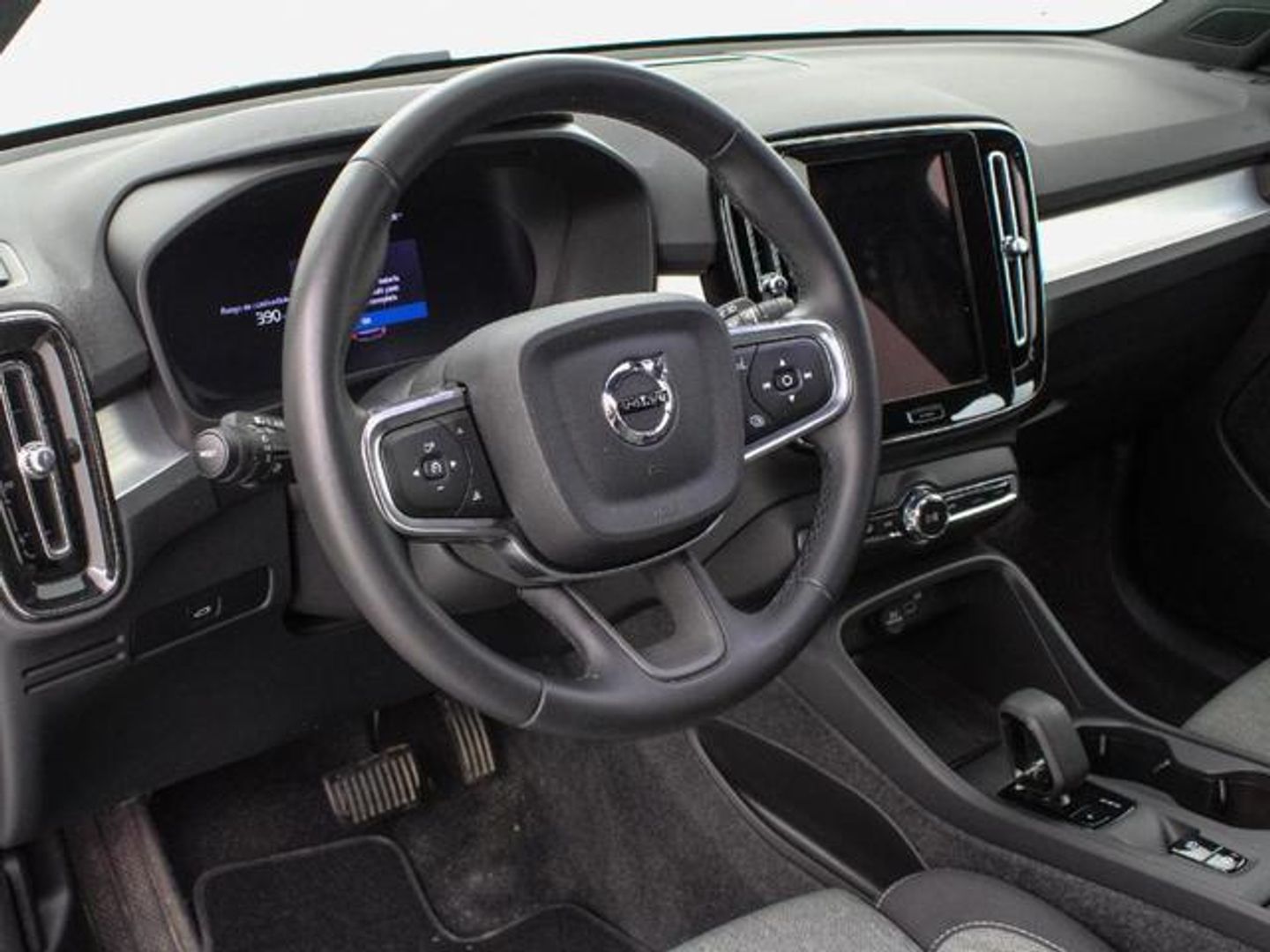 Volvo XC40 B3 G Core Auto 120 kW (163 CV)