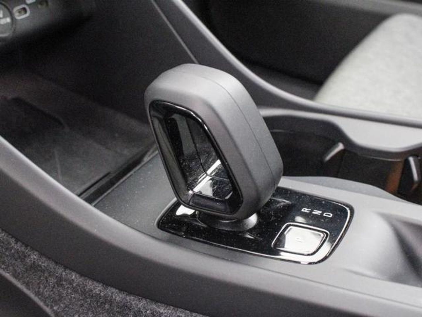 Volvo XC40 B3 G Core Auto 120 kW (163 CV)