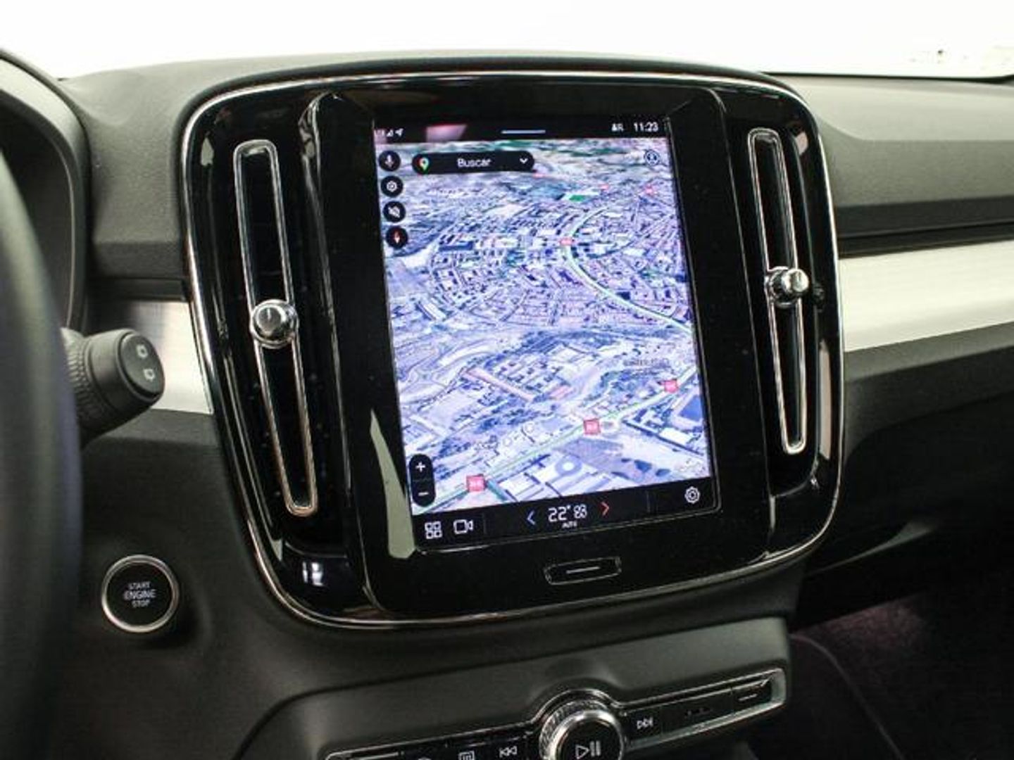 Volvo XC40 B3 G Core Auto 120 kW (163 CV)