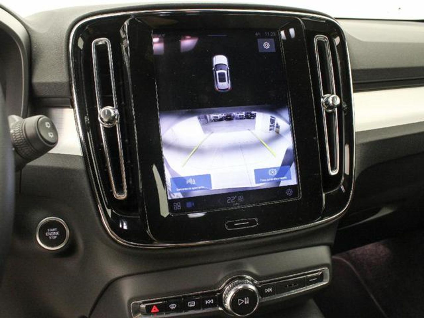 Volvo XC40 B3 G Core Auto 120 kW (163 CV)