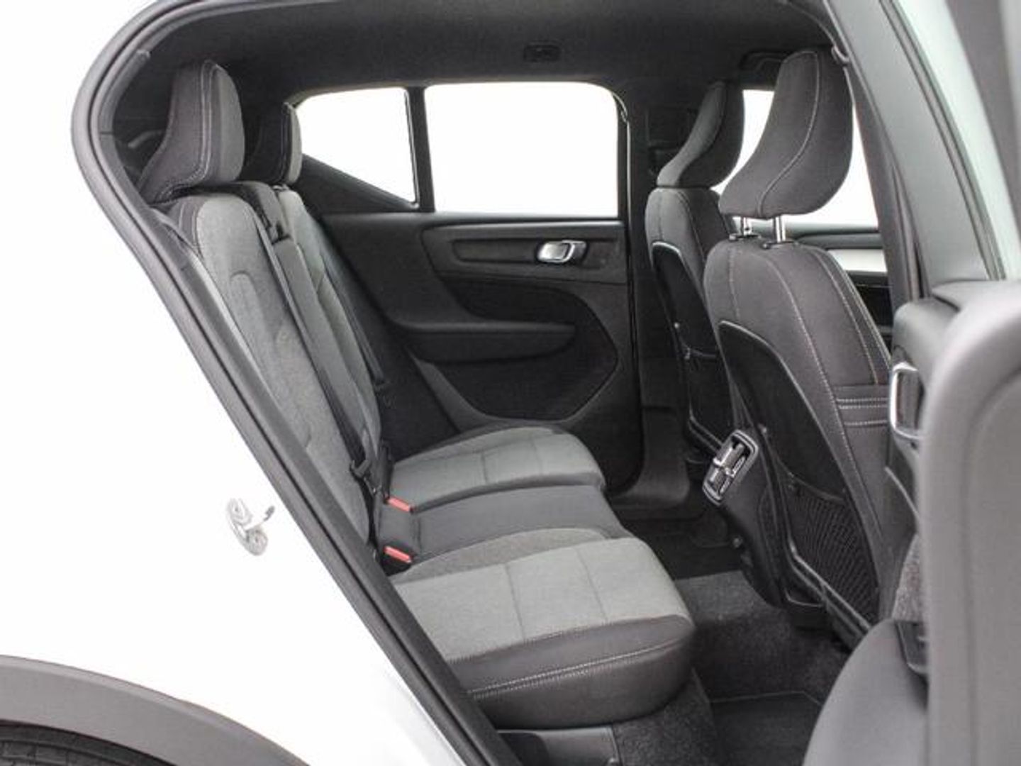 Volvo XC40 B3 G Core Auto 120 kW (163 CV)